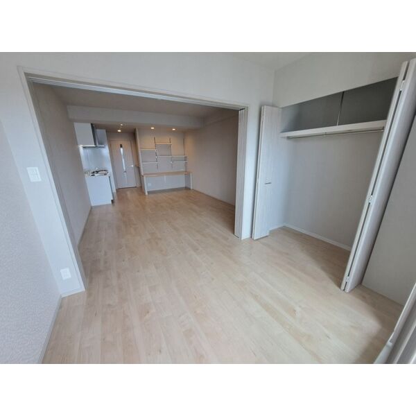 スプランディッド福島WEST 室内写真7