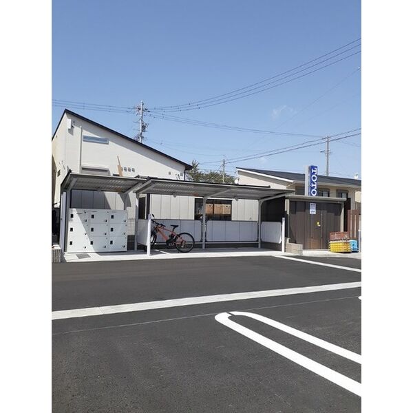 アイリス初生C 室内写真10