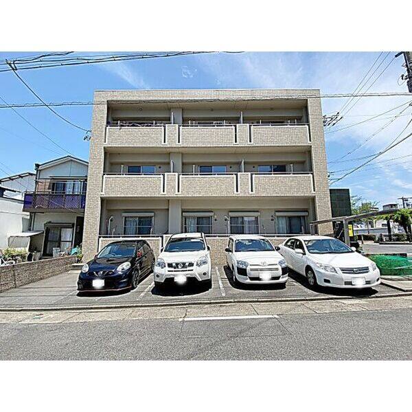 Cherry　Suite 建物画像