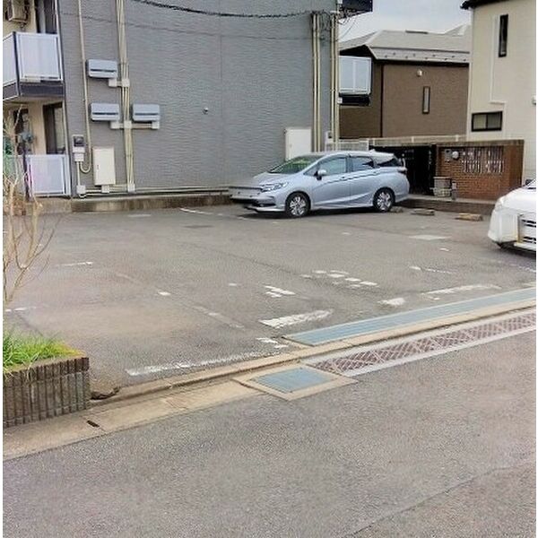 レオパレスチェリーハウス 室内写真3