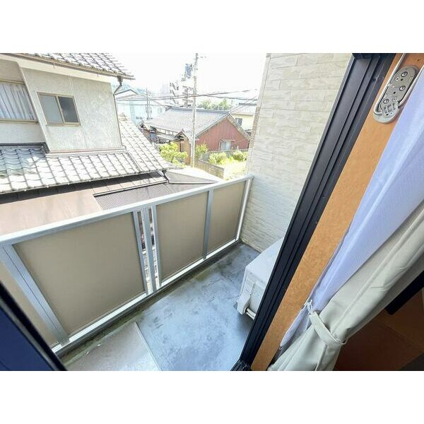 レオパレスエル カルチェ 室内写真9