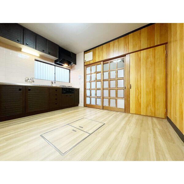 生野西3丁目戸建 室内写真2