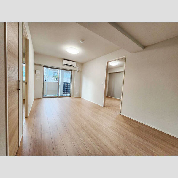 玉造Base 室内写真7