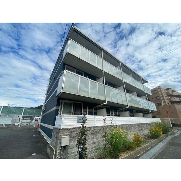 レオネクストモンブルー木部