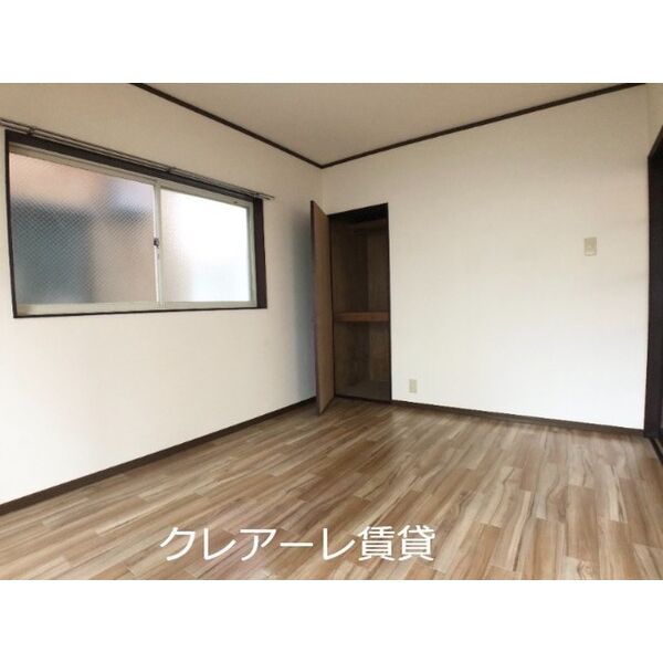 フロイデンII 室内写真2