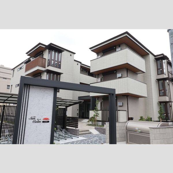 サンカーム つるまい 建物画像