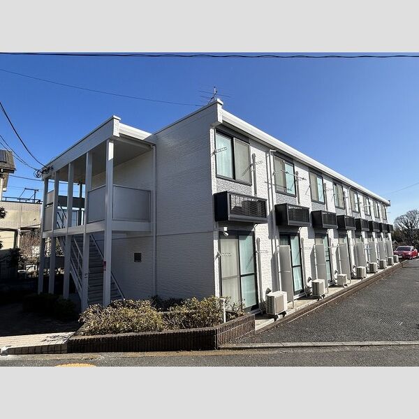 レオパレスピエール 建物画像