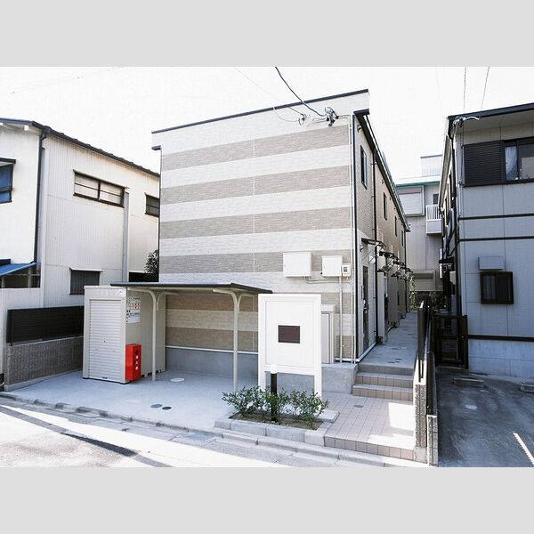 レオパレス川名駒方 建物画像