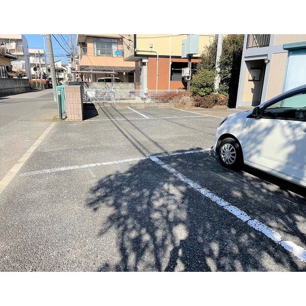 レオパレスクレールアビコ 室内写真3