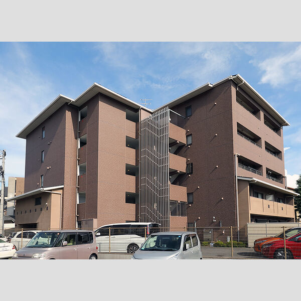 Grand E’terna 京大正門前 建物画像