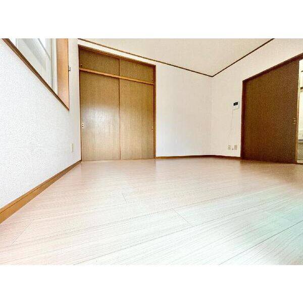 グリーンパーク中村 室内写真3