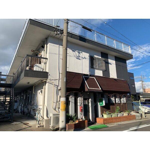 民アパート 建物画像