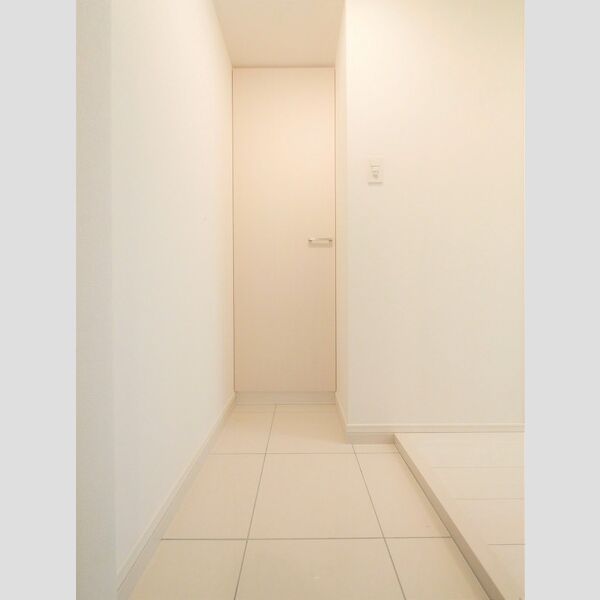 PREMIUM CUBE 東高円寺 室内写真2