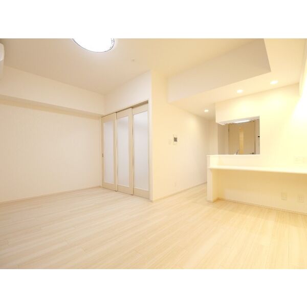 プレジオ弁天町11-15F 室内写真2