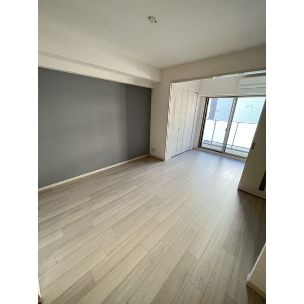 スプランディッド難波SOUTH 室内写真3