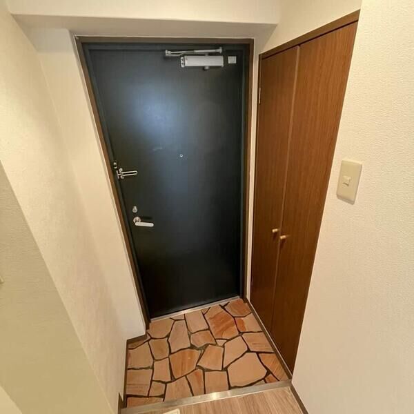 ノイエ新大阪A棟 室内写真5