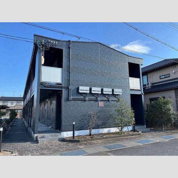 レオパレスベガ 建物画像