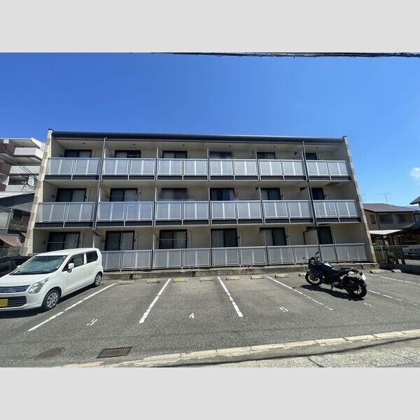 レオパレス屋形 建物画像