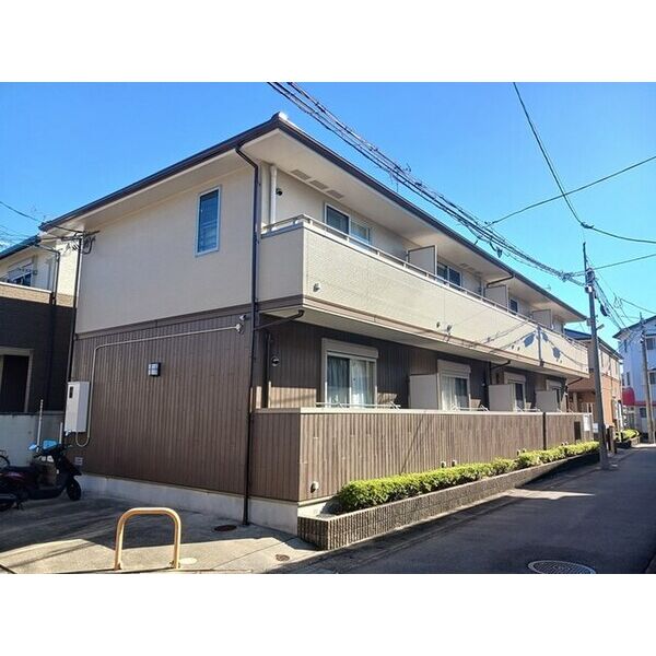 フィオーレ 建物画像