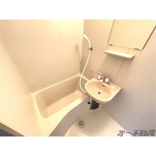 フレクション新清水・ 室内写真3