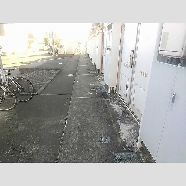 レオパレスサンジ 室内写真5