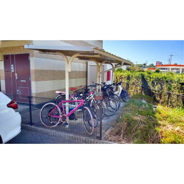 レオパレスエクレール 室内写真9