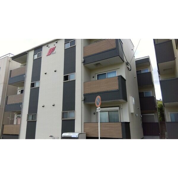 F asecia becrux 建物画像