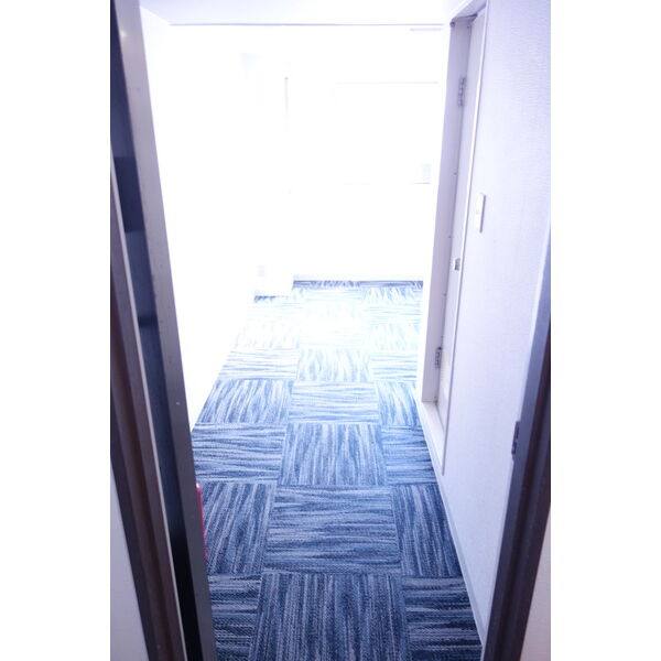 ライオンズ名古屋ビル 室内写真1