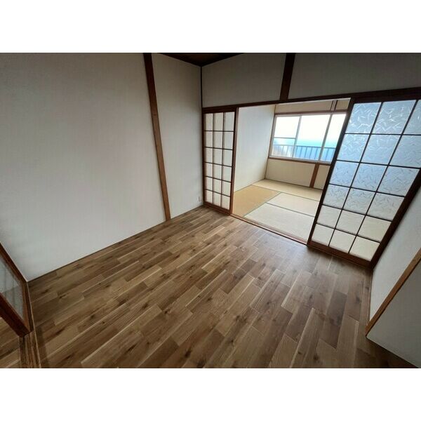 シャルム鈴蘭台東町 室内写真2