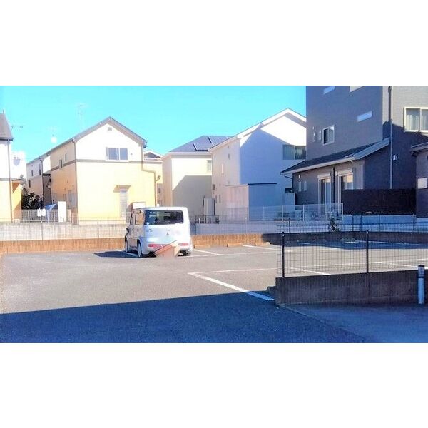 レオパレスル シェルB 室内写真3