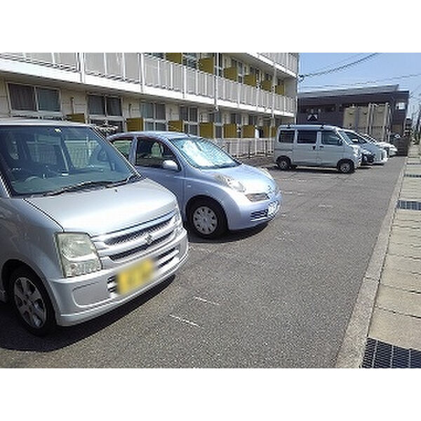 レオパレスフルール竹ノ下 室内写真7