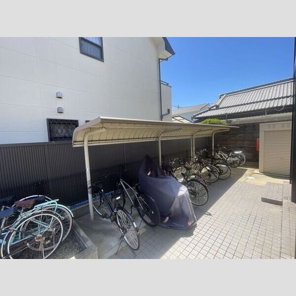 レオパレスセントラル島崎 室内写真9