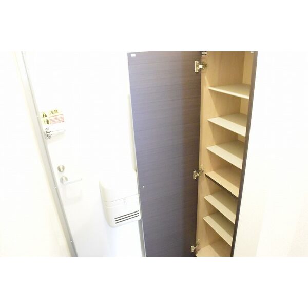 レオパレスウィンゴ 室内写真9