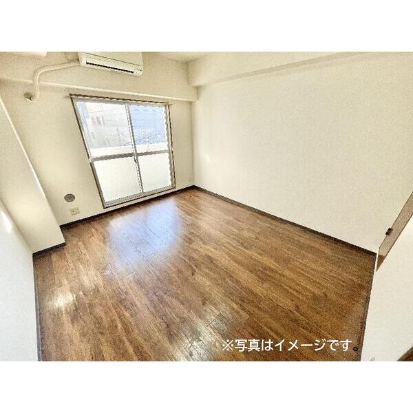 マザック新栄 室内写真1