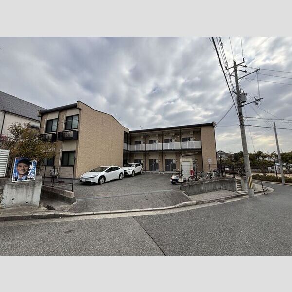レオパレスパッシィオーネ 建物画像