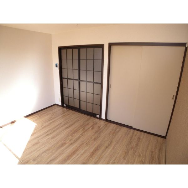 ロジュマン久米川 室内写真1