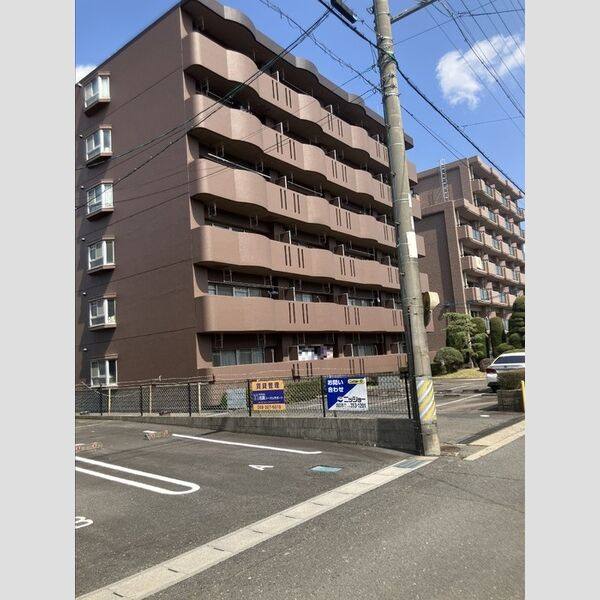 エスポア菰野 建物画像