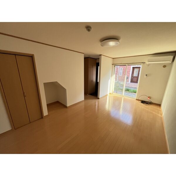ヨーロピアンシャレー糸久 参番館 室内写真1