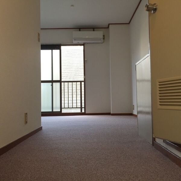 川端マンション 室内写真1