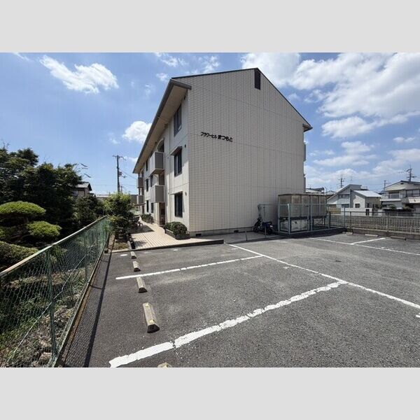 フラワーヒルまつもと 建物画像
