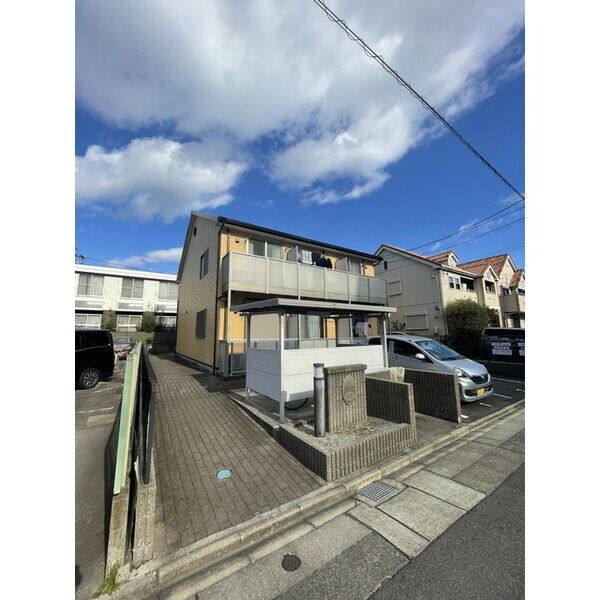アンプルール リーブル ロイヤル 建物画像