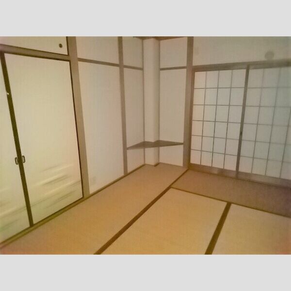 天神2丁目戸建て 室内写真1