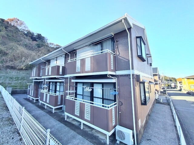エンブレム弐番館Ｃ