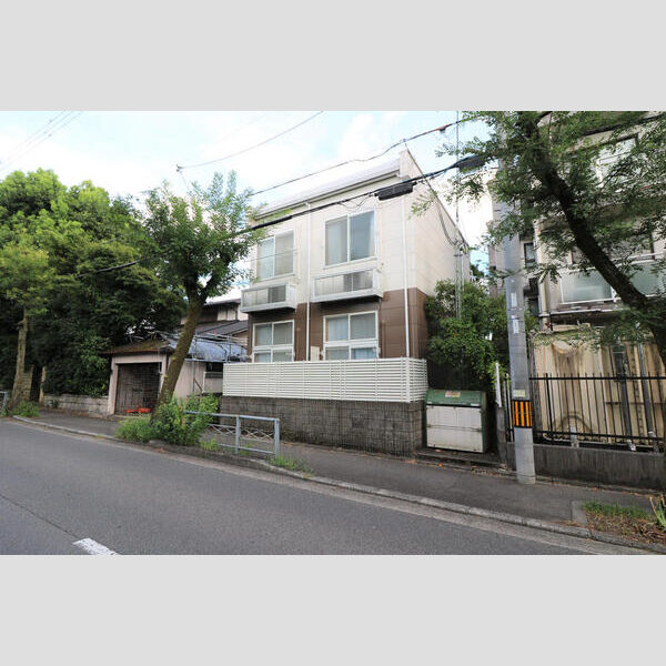 レオパレスみかげ