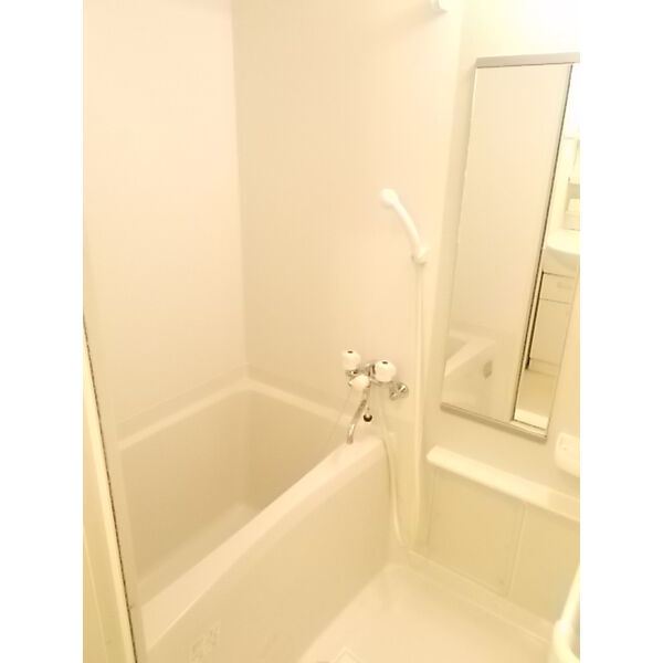 サンリットUMEZU 室内写真3