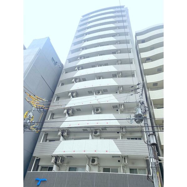 ラシュレエグゼ本町