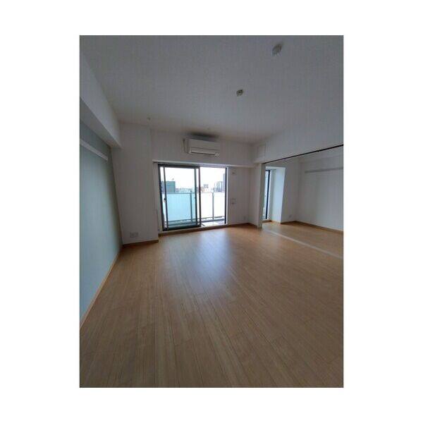 クレストタワー栄 室内写真1