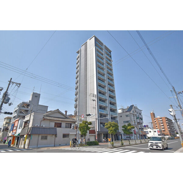 ワールドアイ大阪城EASTアドバンス 建物画像