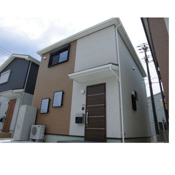 リースホーム小六町 建物画像