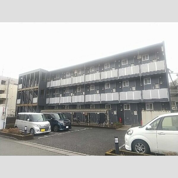 レオパレスアルシオネ 建物画像